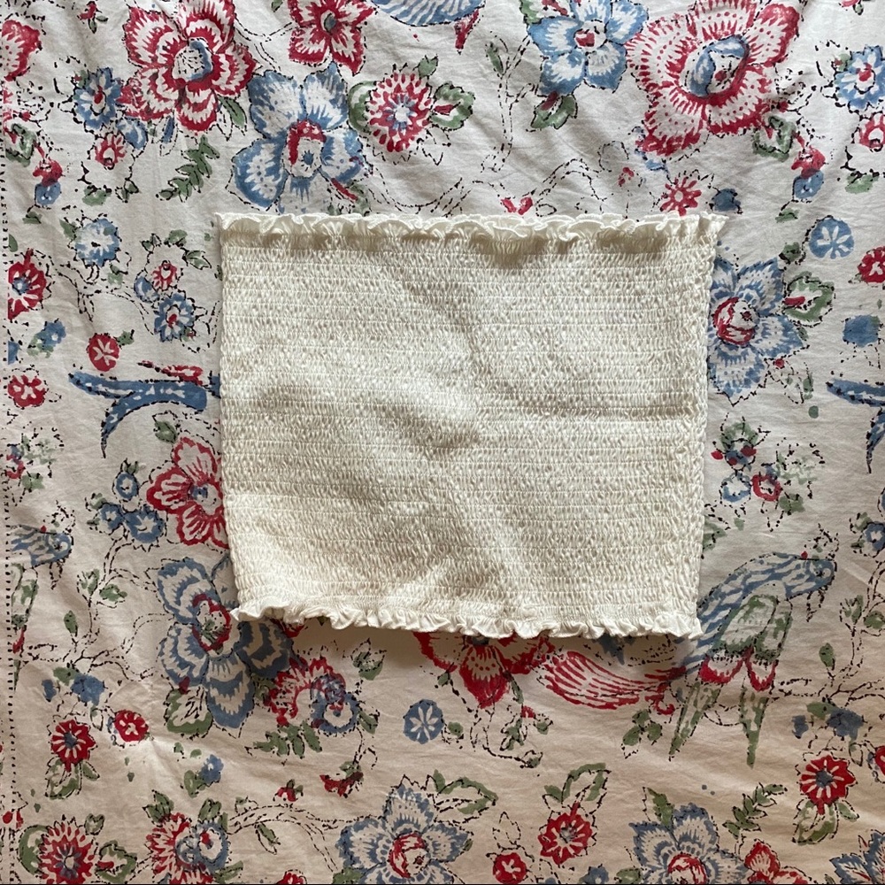 Brandy Melville tune top bundle